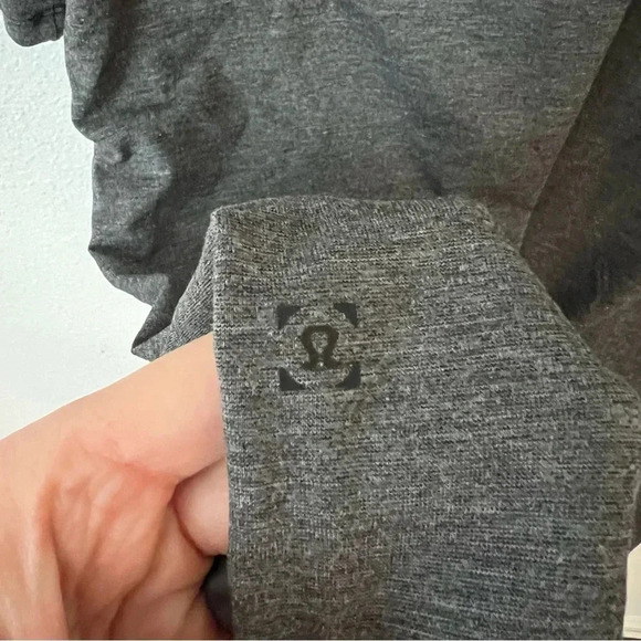 Men’s Lululemon Capacity Polo Shirt, color Heathered Grey - Picture 6 of 8